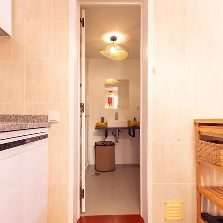 Refugio Da - * Sesimbra